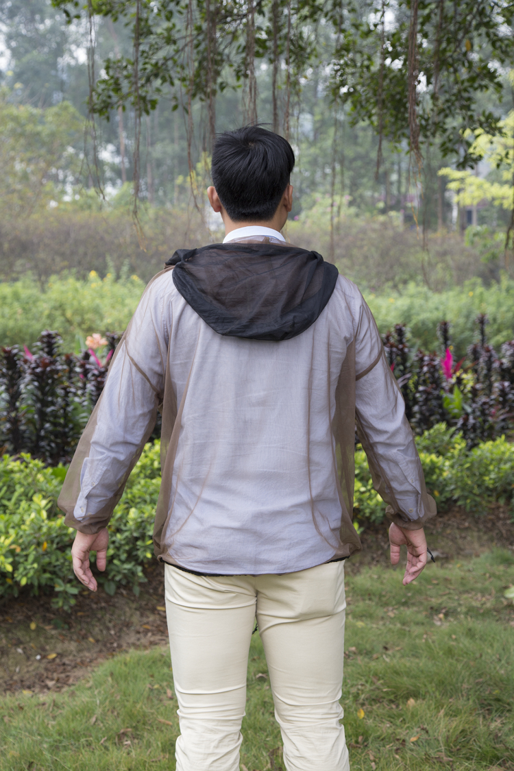Los mosquiteros más vendidos se adaptan a las chaquetas antiinsectos al aire libre que acampan