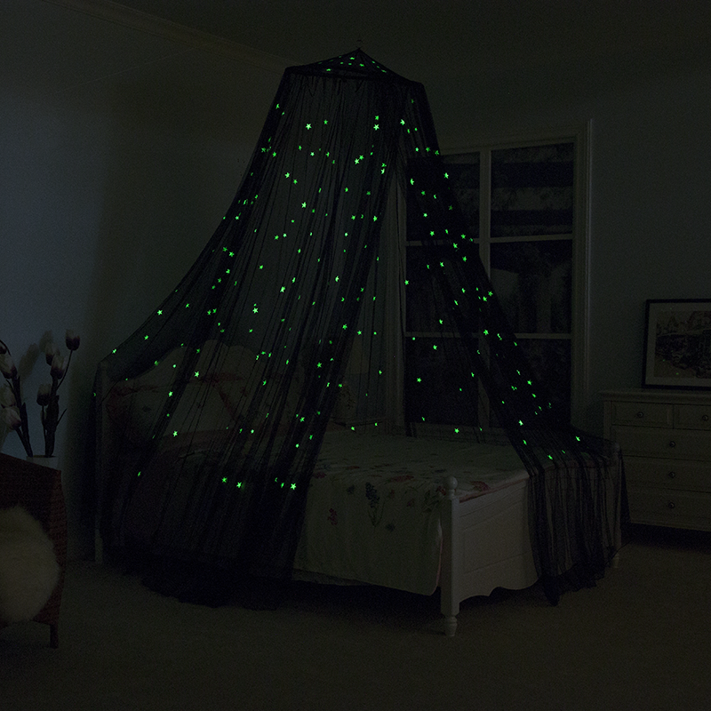 Resplandor en la oscuridad Cama para niños Canopy Baby Cuna Play Tent Fairy Light Stars Gran mosquitera